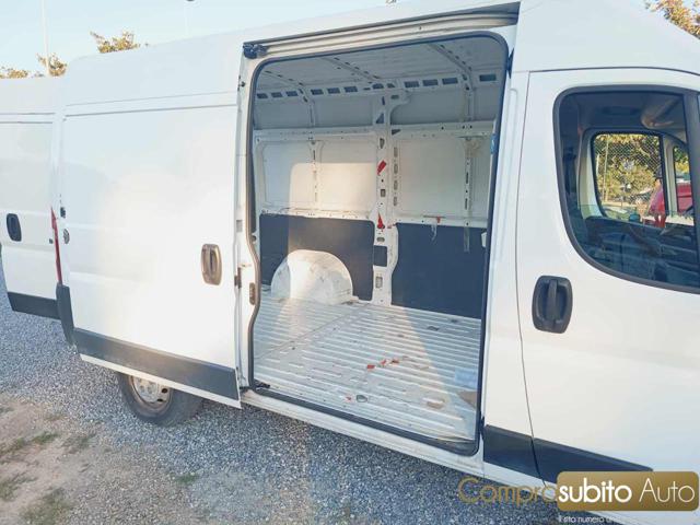 PEUGEOT Boxer usata, con ESP
