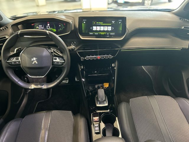 PEUGEOT 2008 usata, con Cerchi in lega