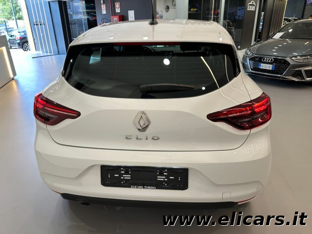 RENAULT Clio usata, con Autoradio