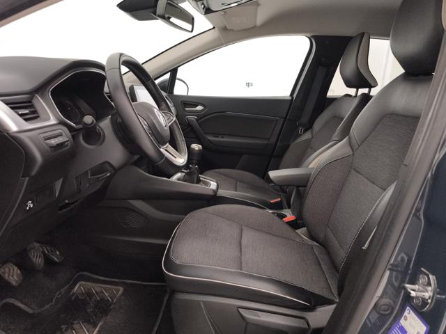 RENAULT Captur usata, con Controllo automatico clima