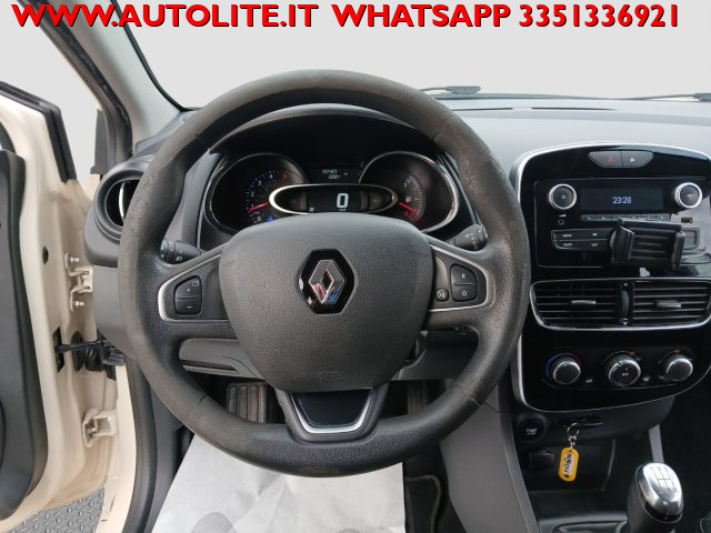 RENAULT Clio usata, con Controllo trazione