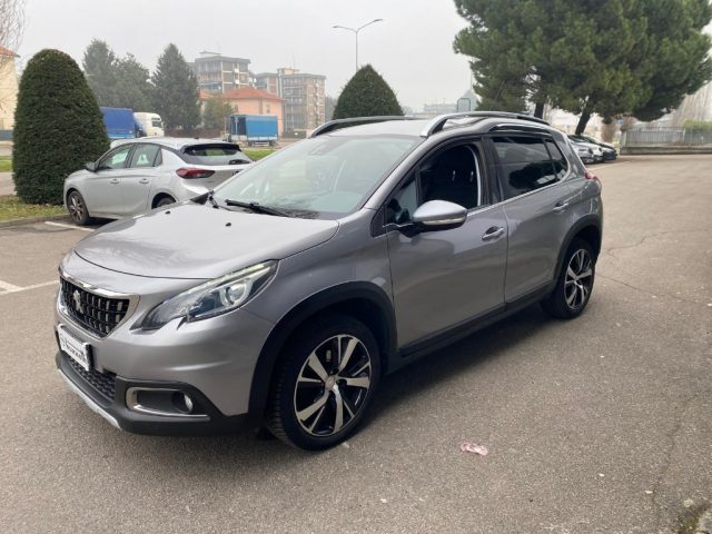 PEUGEOT 2008 usata, con Autoradio
