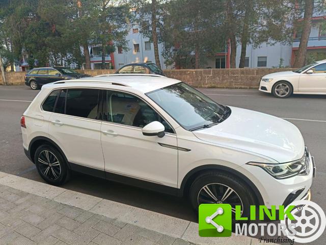 VOLKSWAGEN Tiguan usata, con Sedile posteriore sdoppiato