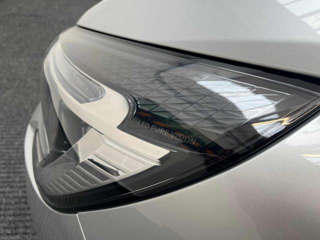 RENAULT Clio usata, con Park Distance Control