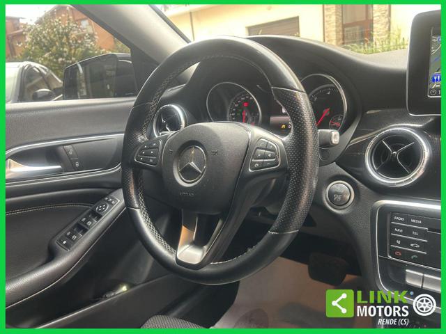 MERCEDES-BENZ CLA 200 usata, con Isofix