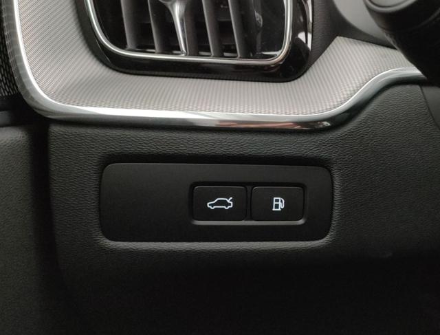 VOLVO XC60 usata, con Controllo trazione