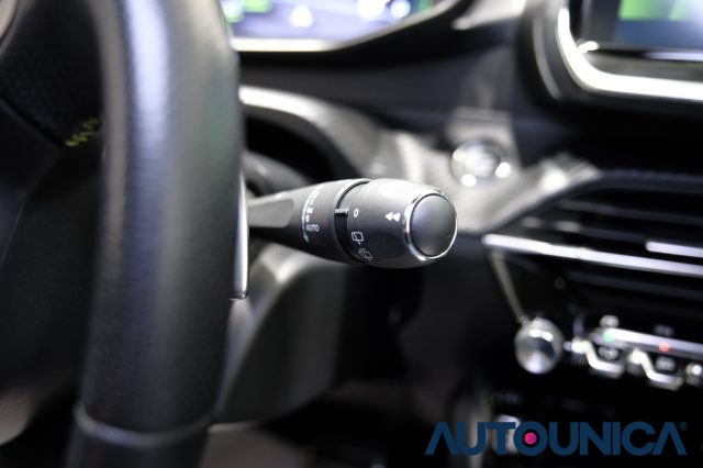 PEUGEOT 208 usata, con Chiusura centralizzata telecomandata