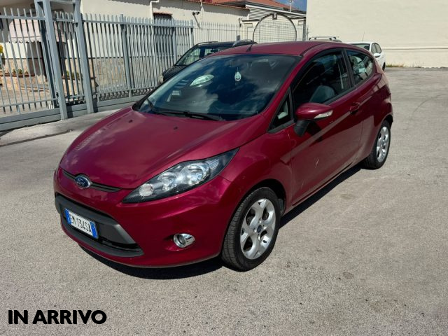 FORD Fiesta usata, con Autoradio