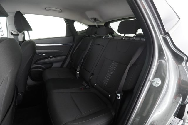 HYUNDAI Tucson usata 9