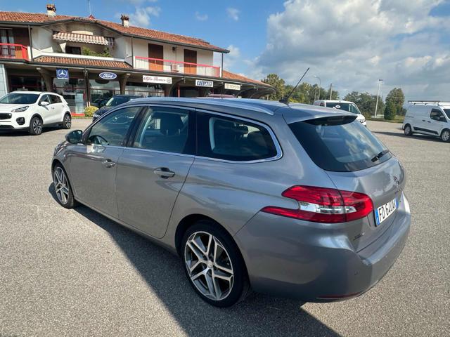 PEUGEOT 308 usata, con Boardcomputer