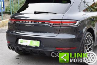PORSCHE Macan usata, con Leve al volante