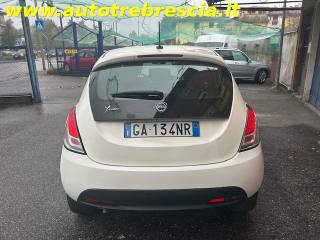 LANCIA Ypsilon usata, con Autoradio