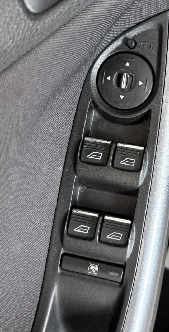 FORD Focus usata 21