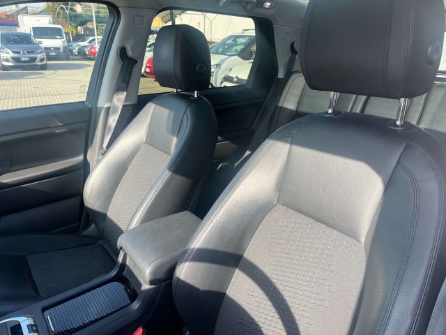 LAND ROVER Discovery Sport usata, con Fari Xenon