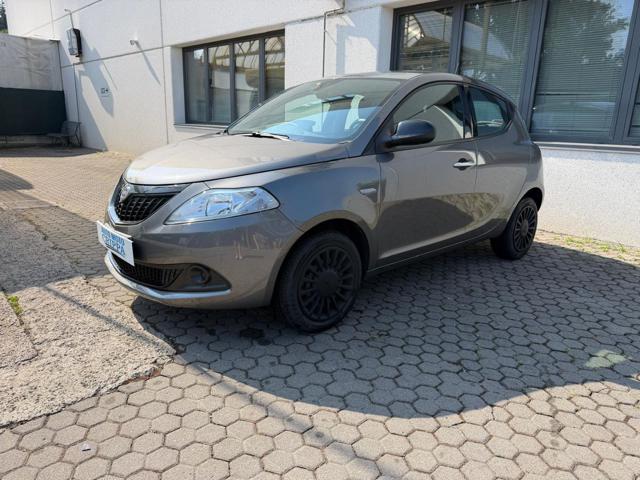 LANCIA Ypsilon usata, con ABS