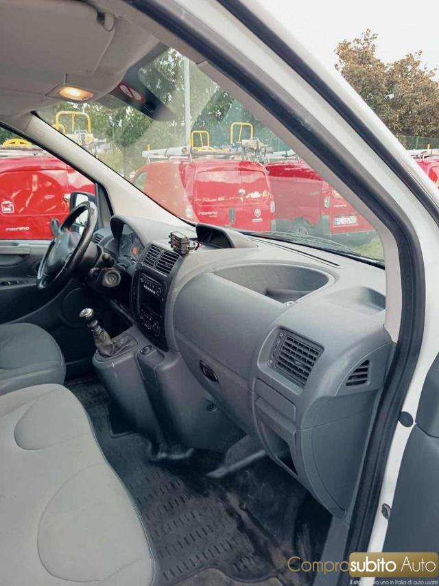 PEUGEOT Expert usata 13