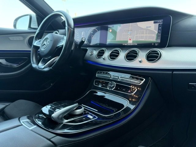 MERCEDES-BENZ E 220 usata, con Climatizzatore