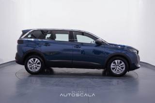 PEUGEOT 5008 usata, con Cerchi in lega