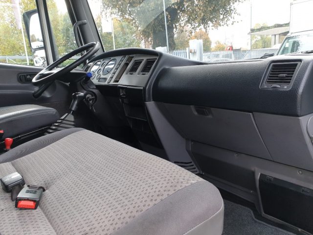 NISSAN Atleon usata 11