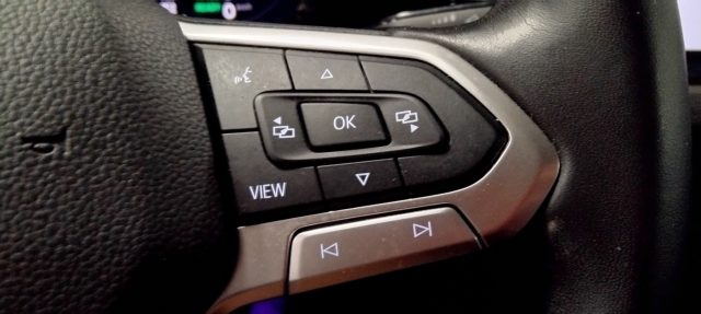 VOLKSWAGEN Golf usata, con Specchietti laterali elettrici