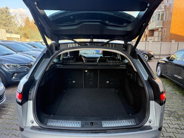 LAND ROVER Range Rover Velar usata, con Regolazione elettrica sedili
