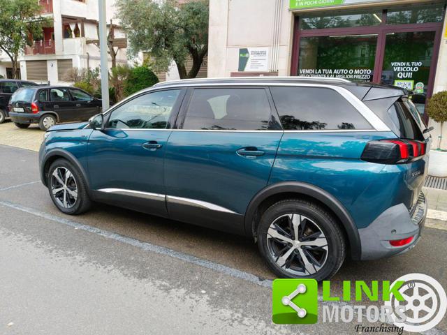PEUGEOT 5008 usata, con MP3