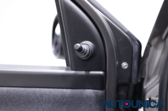 LANCIA Ypsilon usata 29