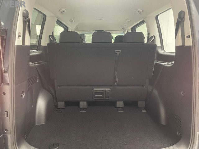 HYUNDAI Staria usata, con Boardcomputer