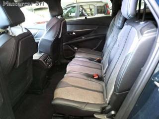PEUGEOT 5008 usata, con Autoradio