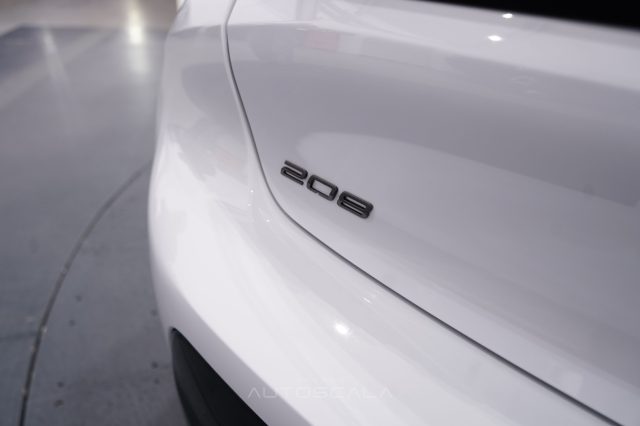 PEUGEOT 208 usata, con Frenata d