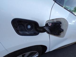 RENAULT Scenic usata, con Hill holder