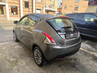 LANCIA Ypsilon usata, con Controllo trazione