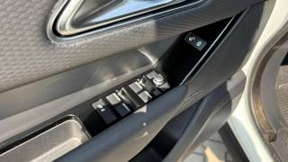 LAND ROVER Range Rover Velar usata, con Climatizzatore