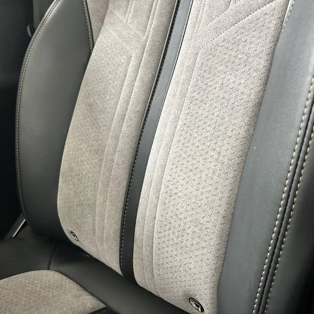 PEUGEOT 3008 usata, con Controllo automatico clima