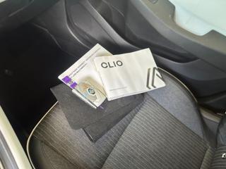 RENAULT Clio usata, con Sistema di navigazione