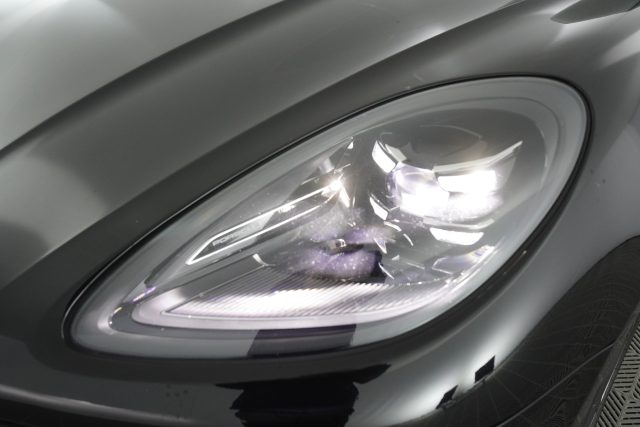 PORSCHE Macan usata 14
