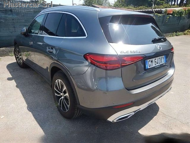 MERCEDES-BENZ GLC 220 usata, con Sedili riscaldati