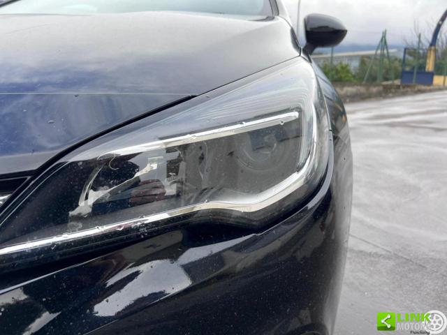 OPEL Astra usata, con Luci diurne LED