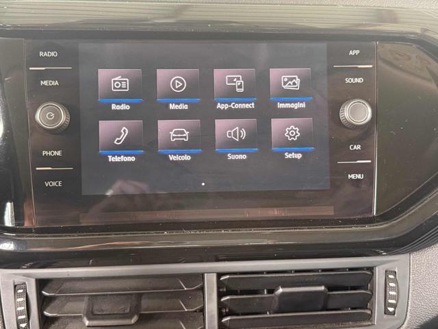VOLKSWAGEN T-Cross usata 23
