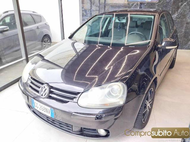 VOLKSWAGEN Golf usata, con Airbag