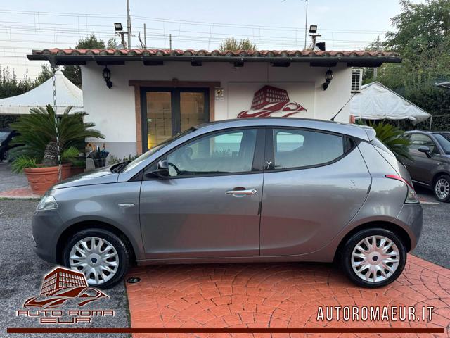 LANCIA Ypsilon usata, con Airbag
