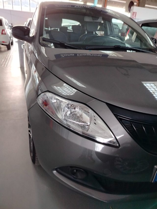 LANCIA Ypsilon usata, con Specchietti laterali elettrici