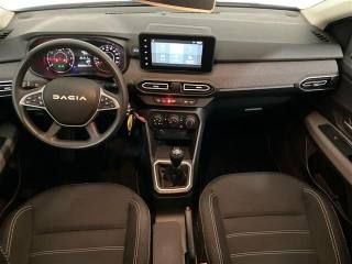 DACIA Jogger usata, con USB