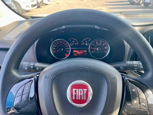 FIAT Doblo usata 18