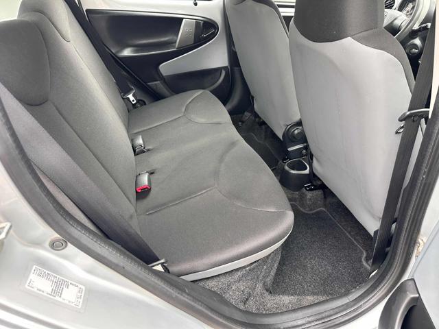 TOYOTA Aygo usata 15