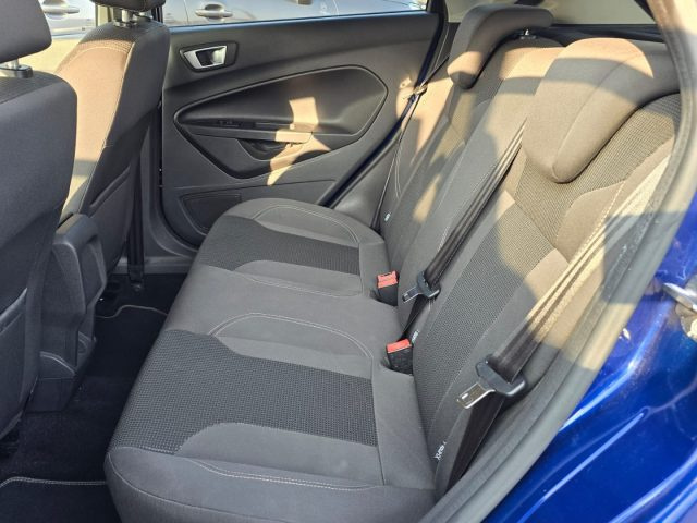 FORD Fiesta usata, con ESP