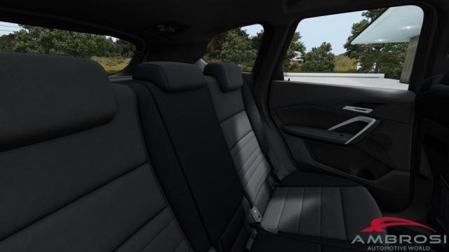 BMW iX1 usata 10