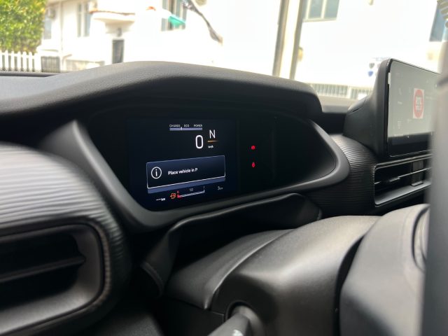 JEEP Avenger usata, con MP3