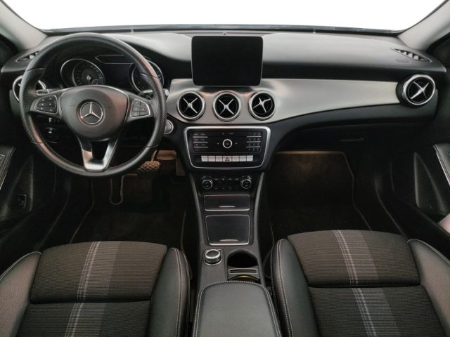 MERCEDES-BENZ GLA 180 usata, con Controllo trazione