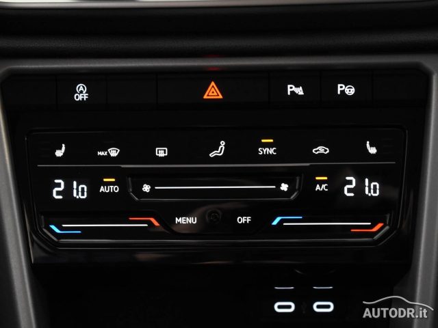 VOLKSWAGEN T-Roc usata, con Cerchi in lega